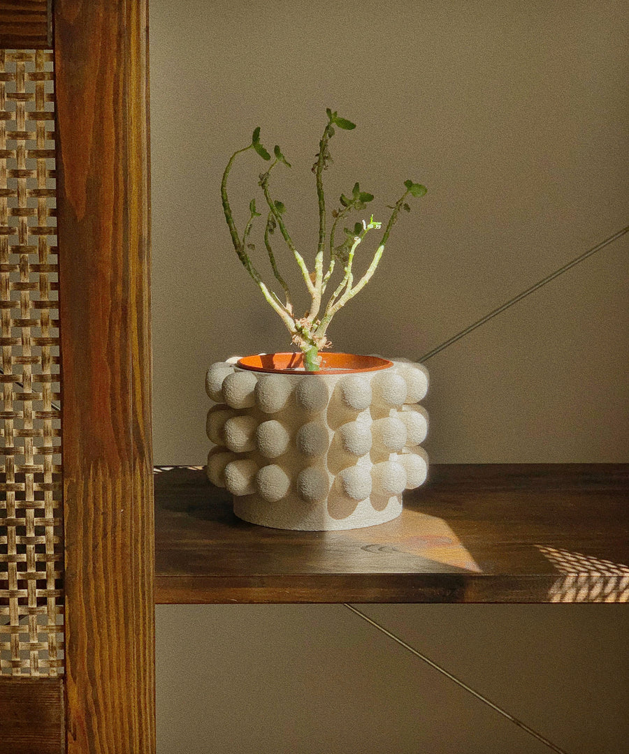 Mono | Plant Pot 02 | Sandstone