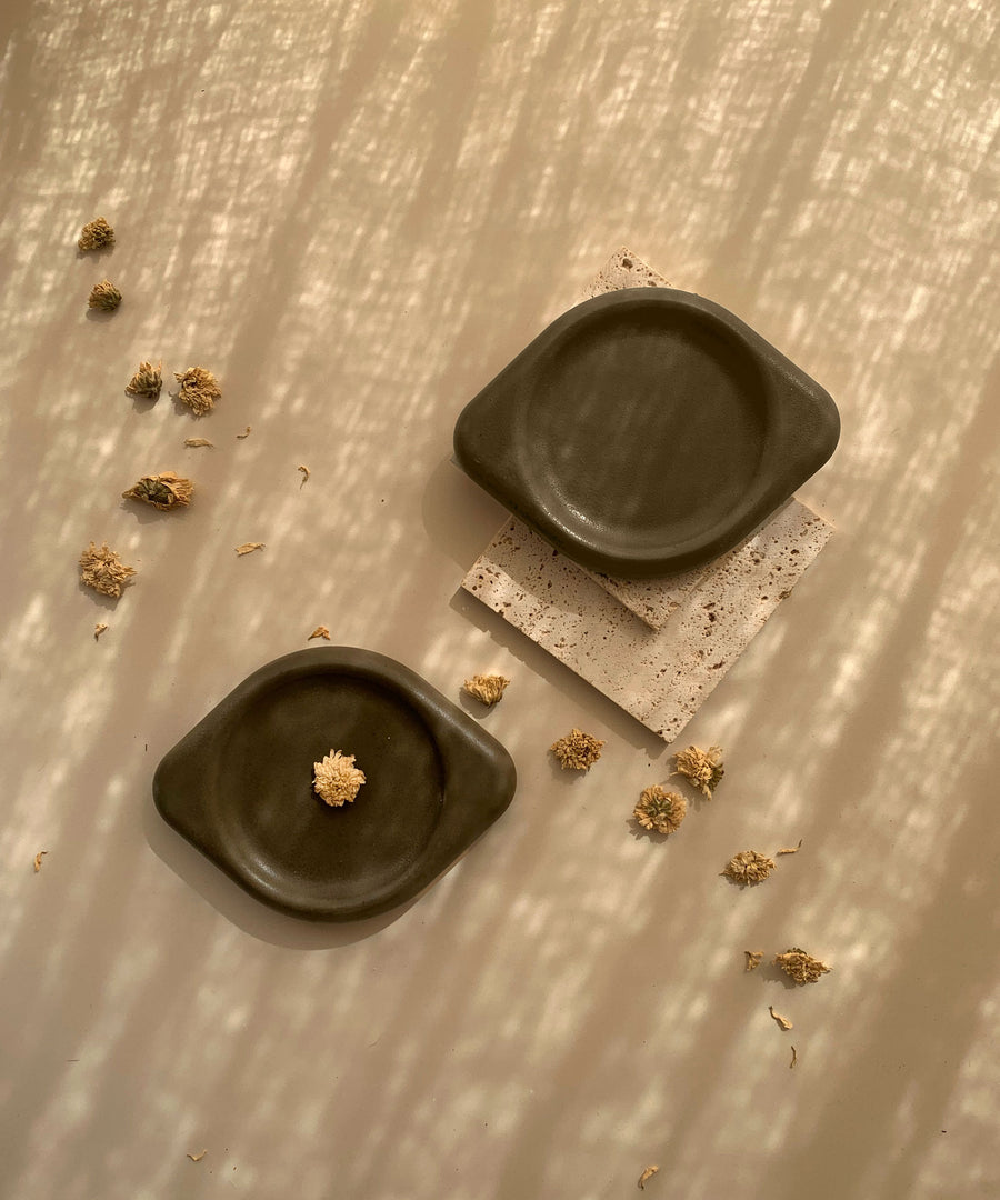 Sui | 2 Coasters 01 | Tobacco