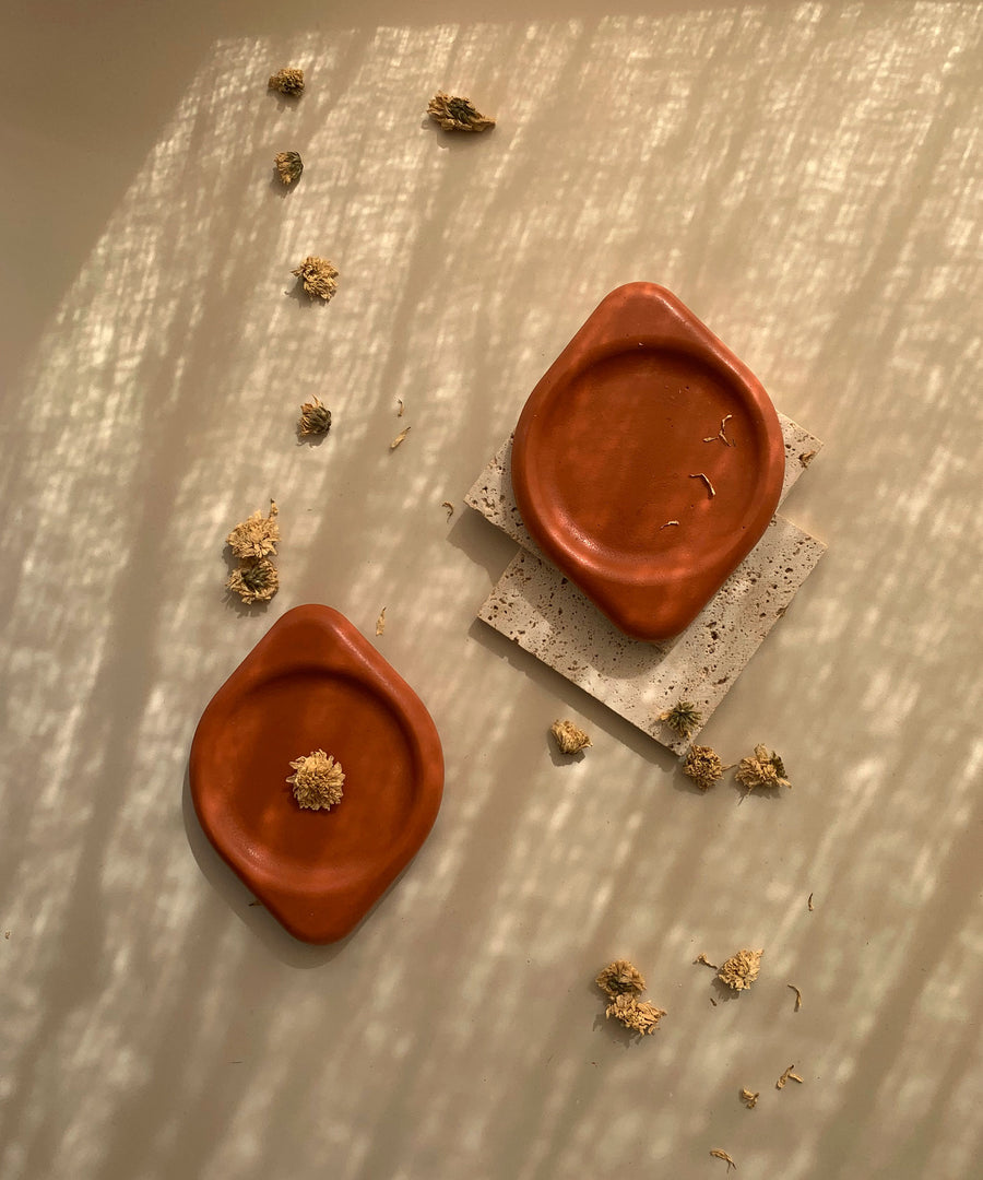 Sui | 2 Coasters 01 | Burnt Ochre